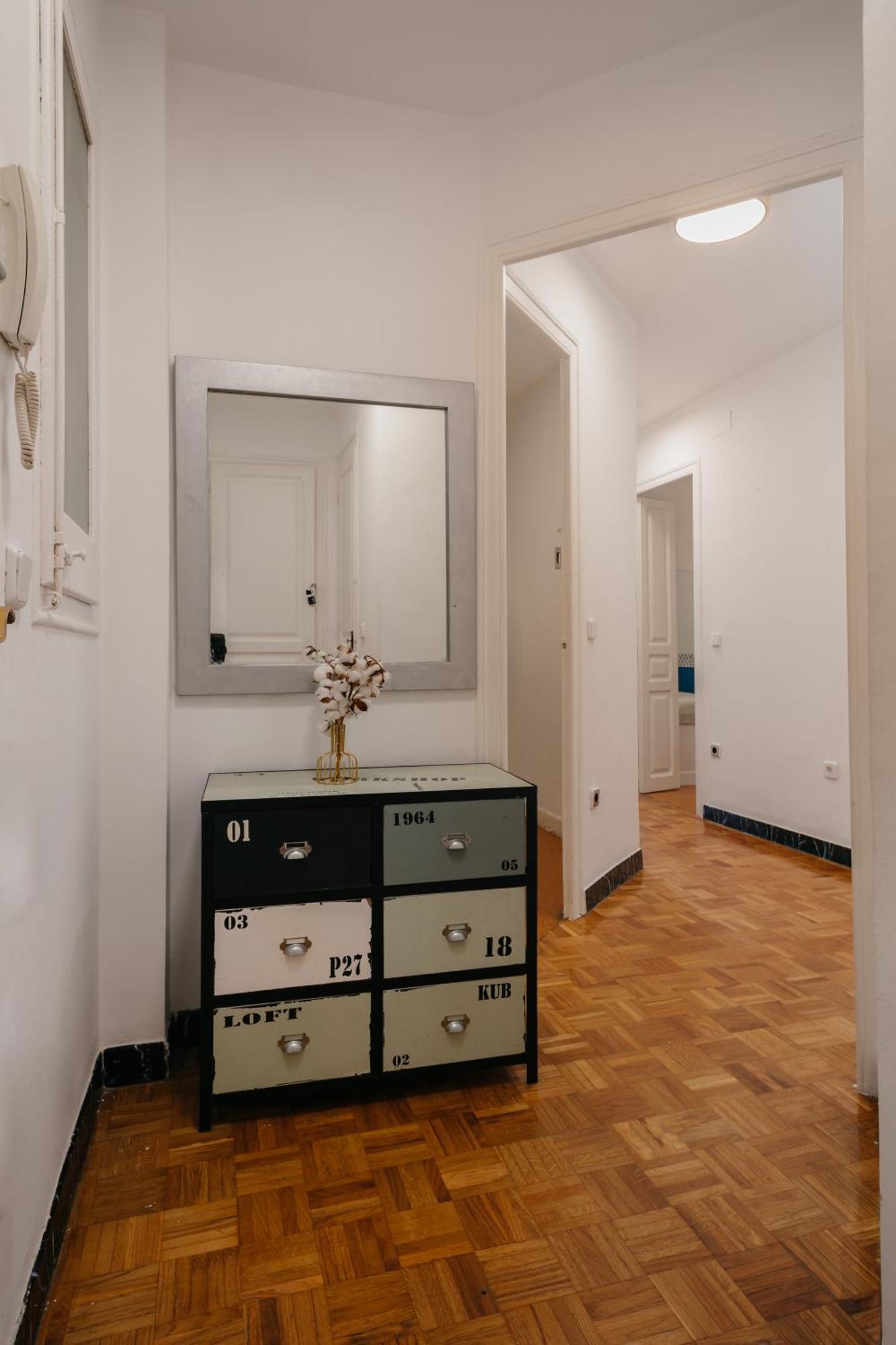 Nice Apartment Барселона Экстерьер фото